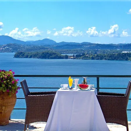 Hotell Marilena 3*